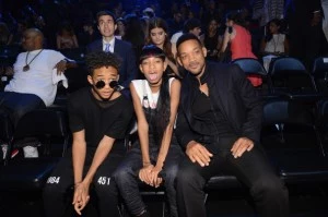 (L-R) Jayden Smith, Willow Smith and Will Smith attend the 2013 MTV Video Music Awards (L-R) Jayden Smith, Willow Smith and Will Smith attend the 2013 MTV Video Music Awards