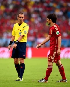 Spain v Chile: Group B - 2014 FIFA World Cup Brazil