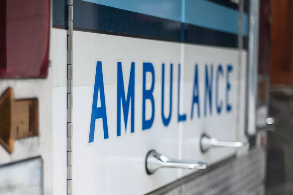 Motorcycle rider dies after crashing into telephone pole in Manchester