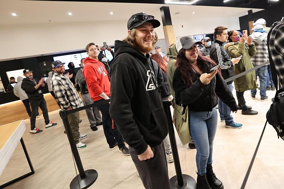 NJ: 1st day sales adult-use marijuana totaled $1.9M at 12 sites
